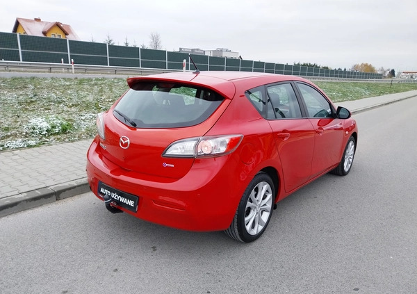 Mazda 3 cena 25900 przebieg: 183000, rok produkcji 2011 z Nowe Miasteczko małe 781